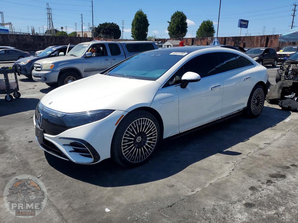 2023 MERCEDES-BENZ EQS