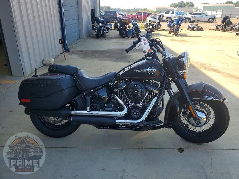 2018 HARLEY-DAVIDSON FLHC (HERITAGE CLASSIC)