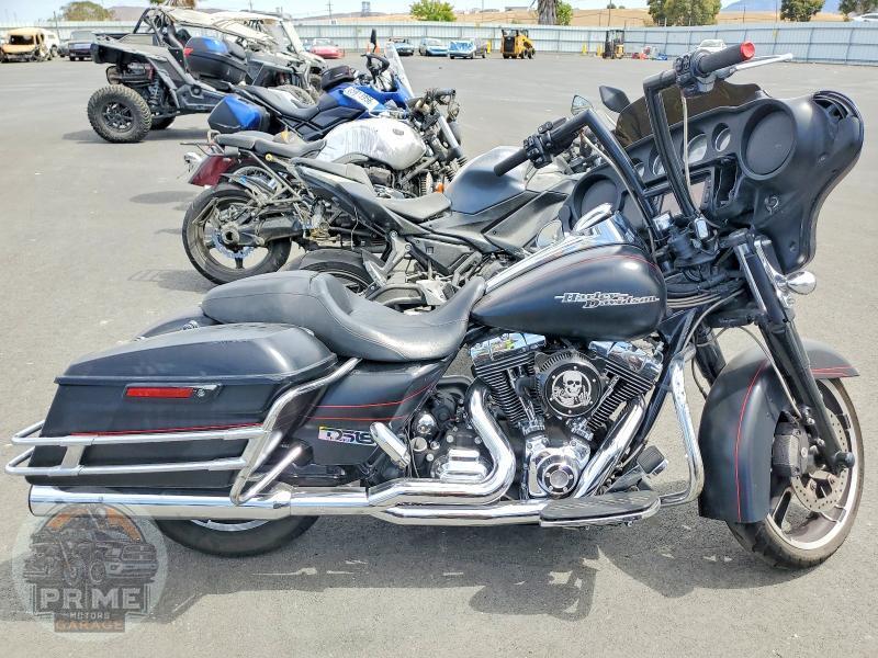 2015 HARLEY-DAVIDSON FLHXS (STREET GLIDE SPECIAL)