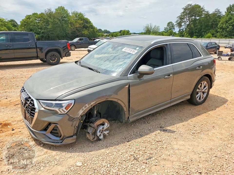 2021 AUDI Q3