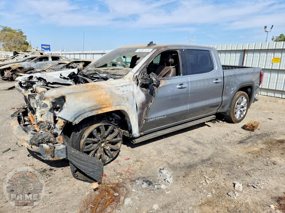 2023 GMC SIERRA