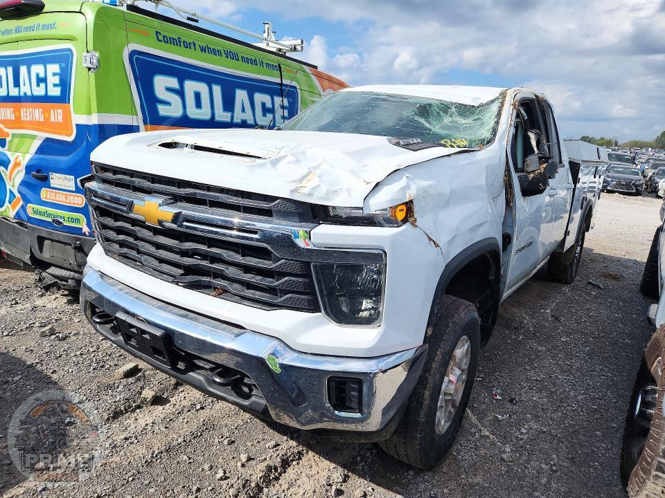 2024 CHEVROLET SILVERADO