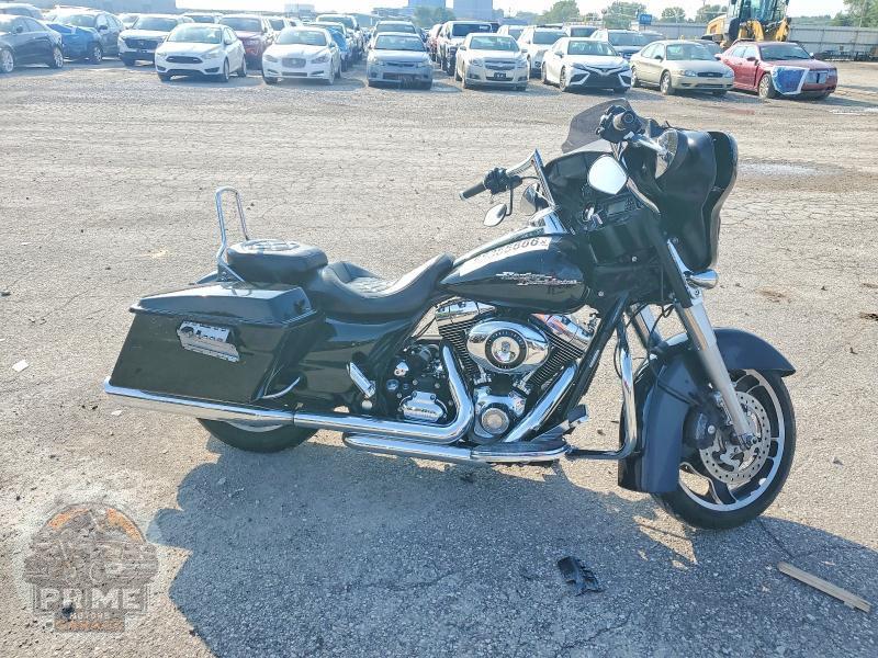 2010 HARLEY-DAVIDSON FLHX (STREET GLIDE)