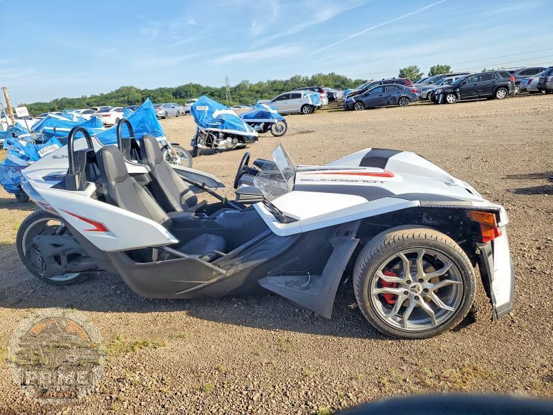 2022 POLARIS SLINGSHOT