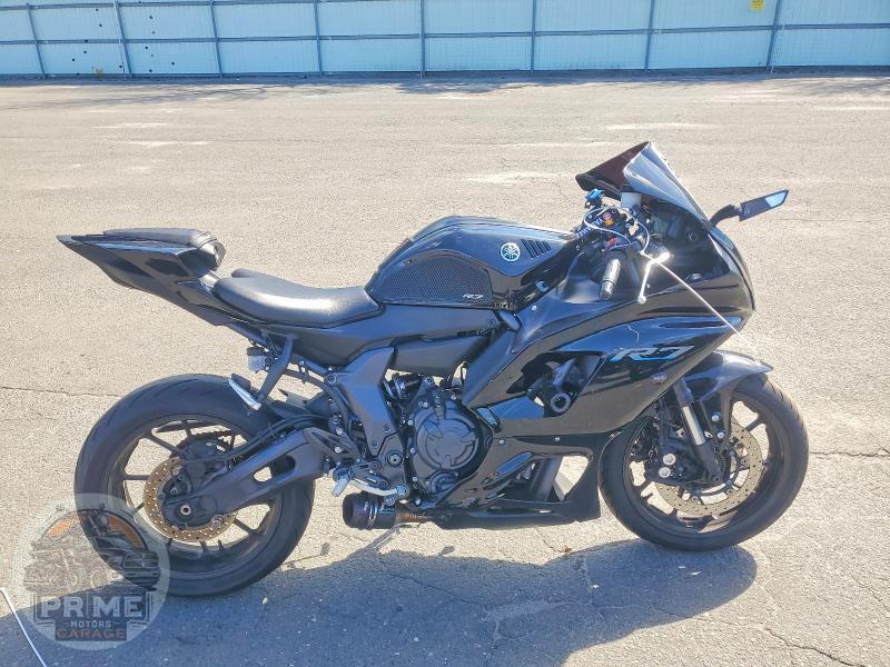 2023 YAMAHA YZFR7