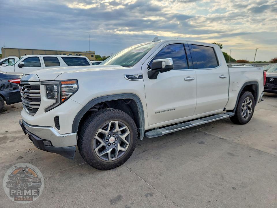 2022 GMC SIERRA