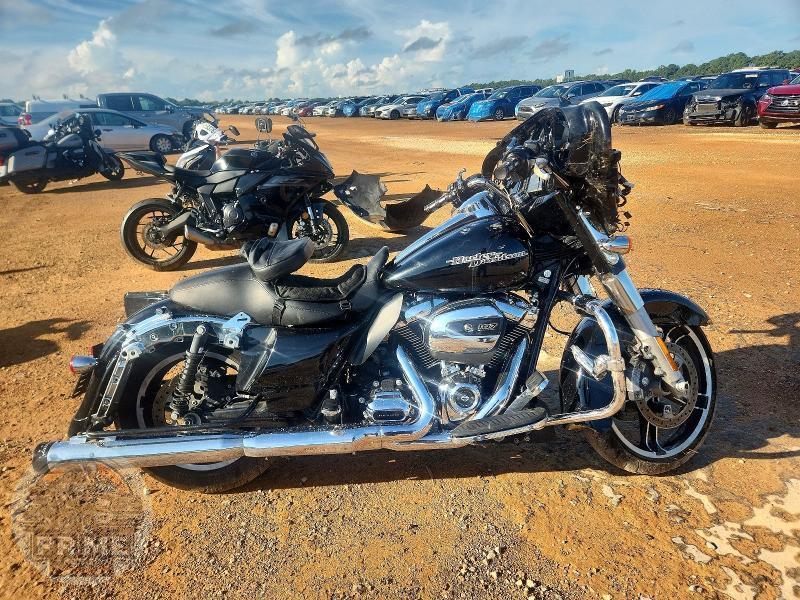 2017 HARLEY-DAVIDSON FLHXS (STREET GLIDE SPECIAL)