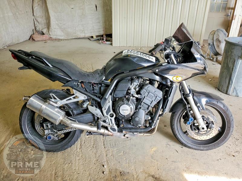 2003 YAMAHA FZS10