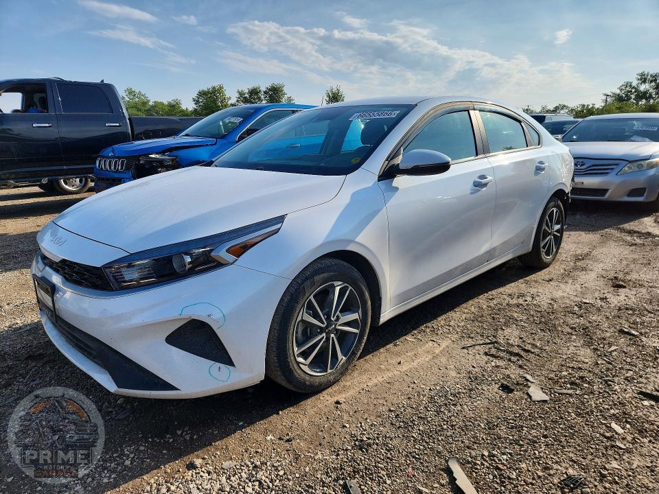 2023 KIA FORTE