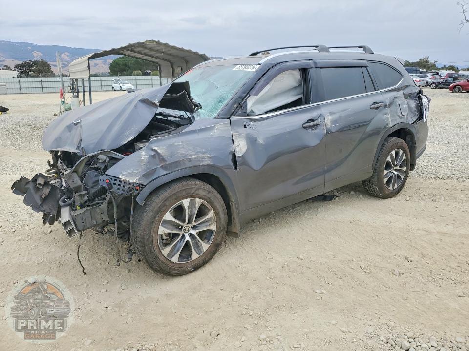 2023 TOYOTA HIGHLANDER