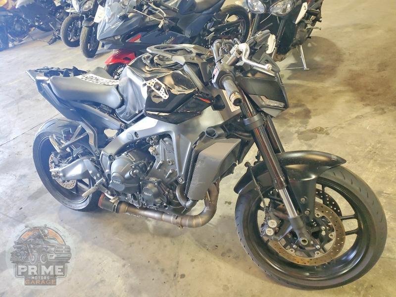 2025 YAMAHA MT09
