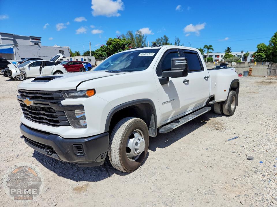 2024 CHEVROLET SILVERADO