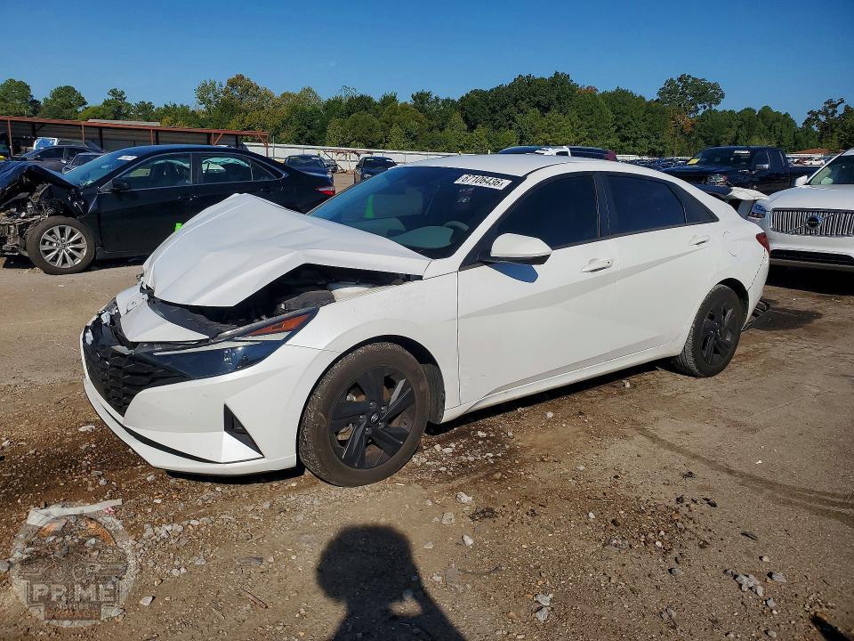 2022 HYUNDAI ELANTRA