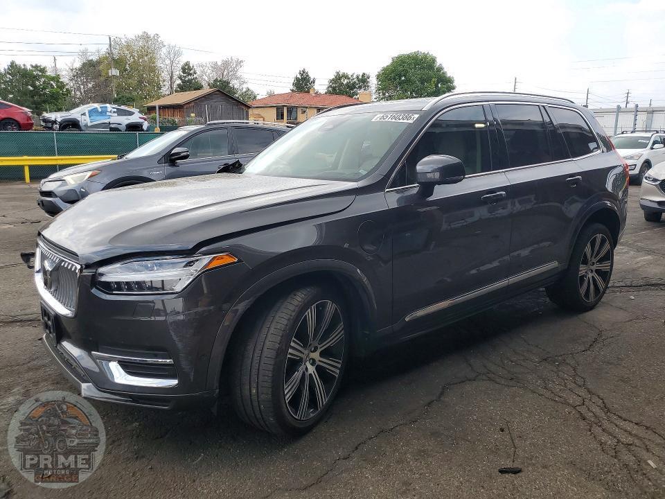 2024 VOLVO XC90