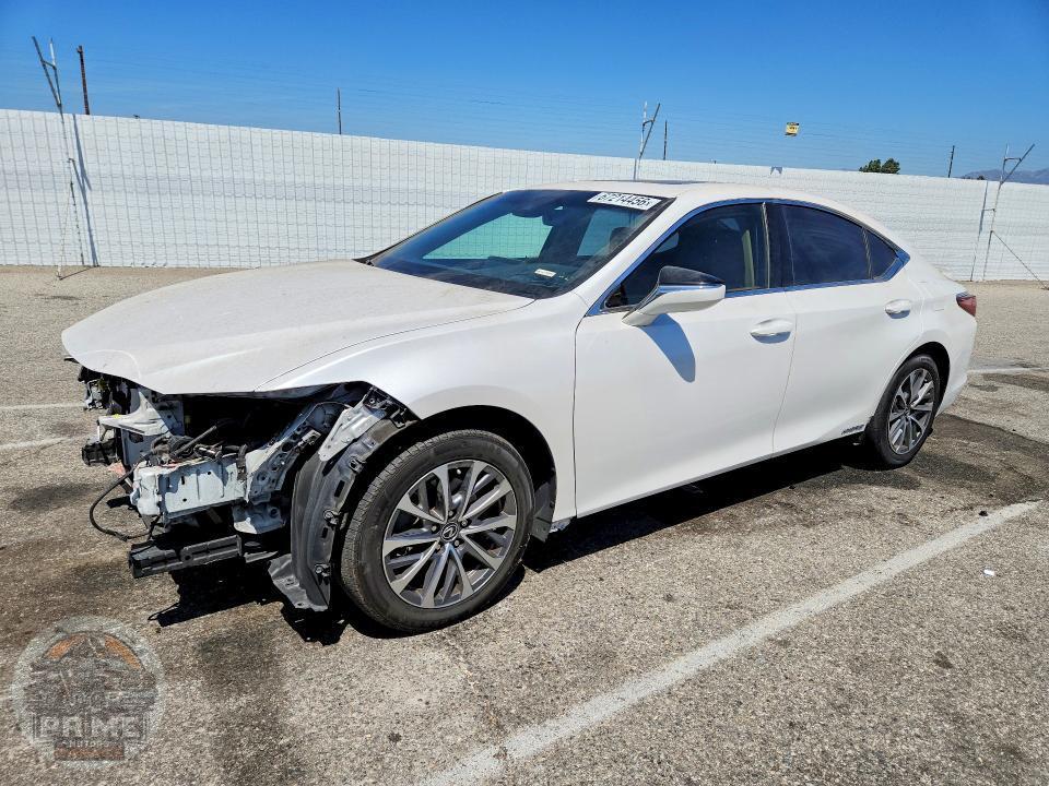 2022 LEXUS ES