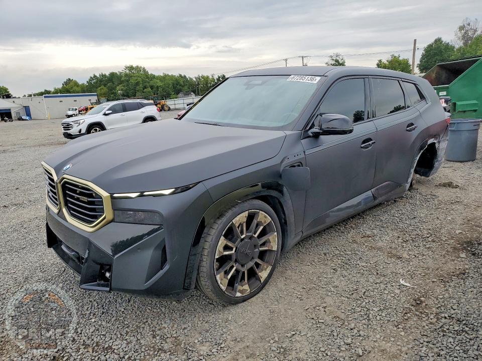 2024 BMW XM