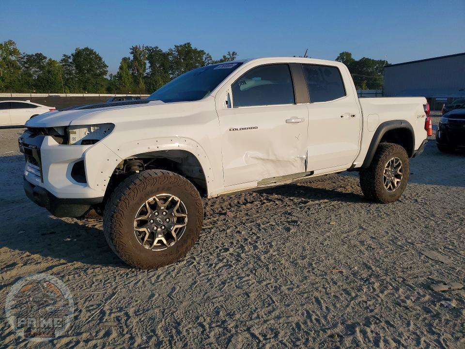 2025 CHEVROLET COLORADO