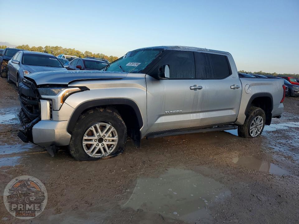 2024 TOYOTA TUNDRA