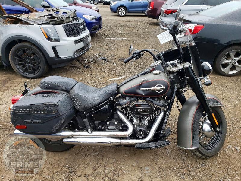 2018 HARLEY-DAVIDSON FLHCS (HERITAGE CLASSIC 114)