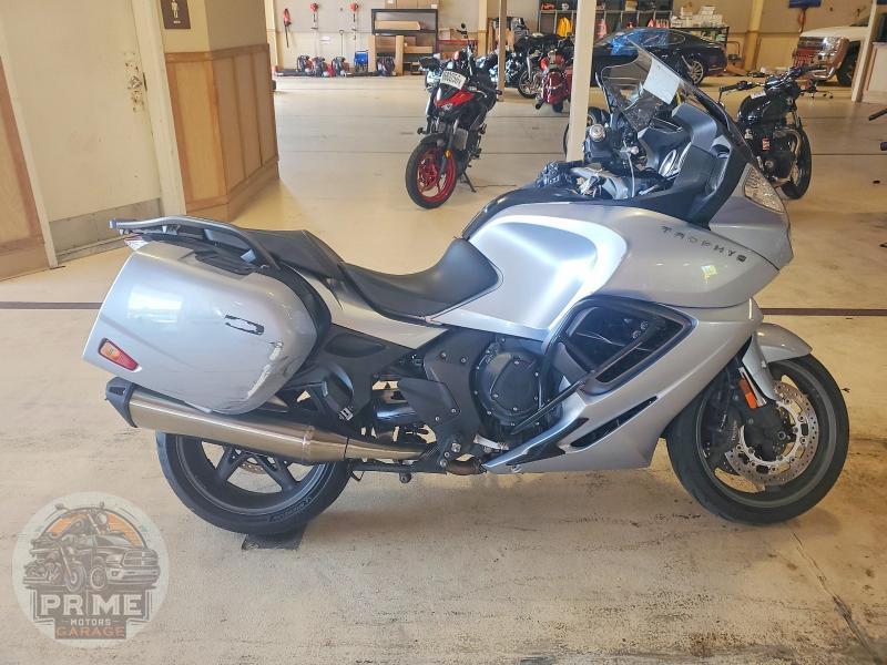 2014 TRIUMPH TROPHY