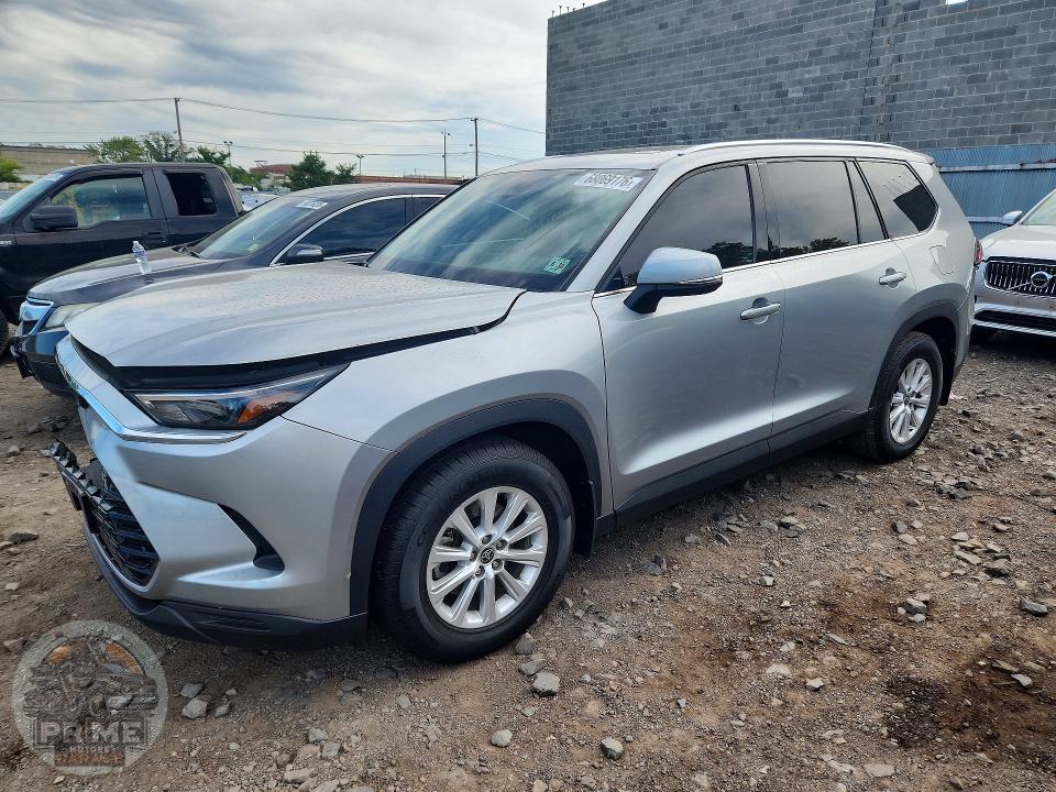 2025 TOYOTA GRAND