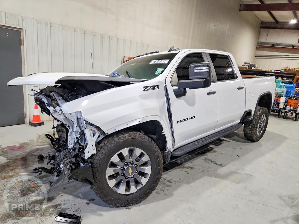 2024 CHEVROLET SILVERADO