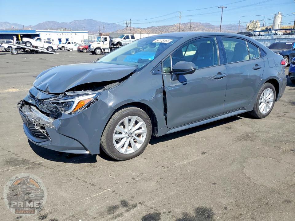 2025 TOYOTA COROLLA