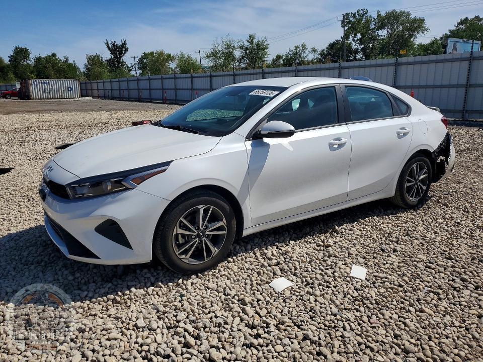 2024 KIA FORTE