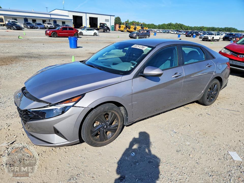 2023 HYUNDAI ELANTRA