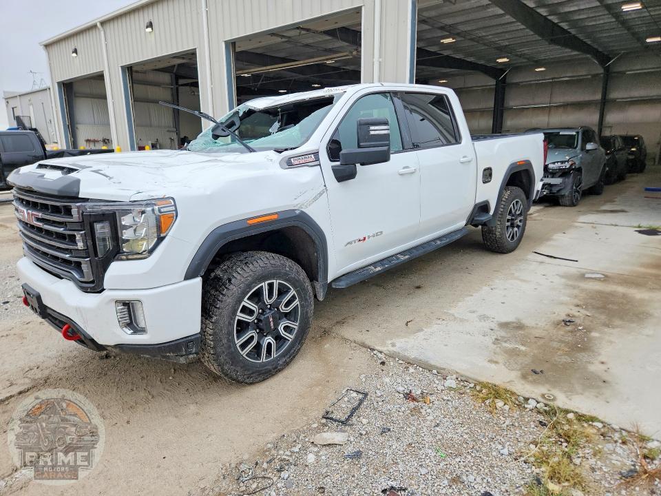 2022 GMC SIERRA