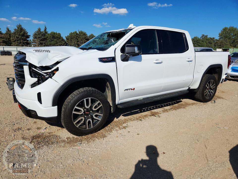 2024 GMC SIERRA