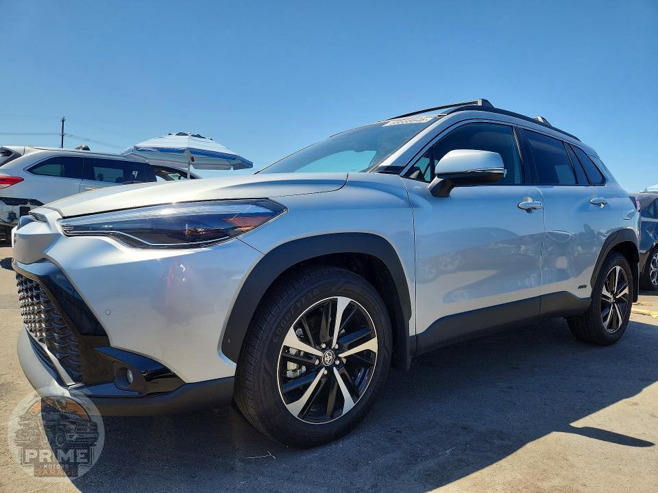 2024 TOYOTA COROLLA