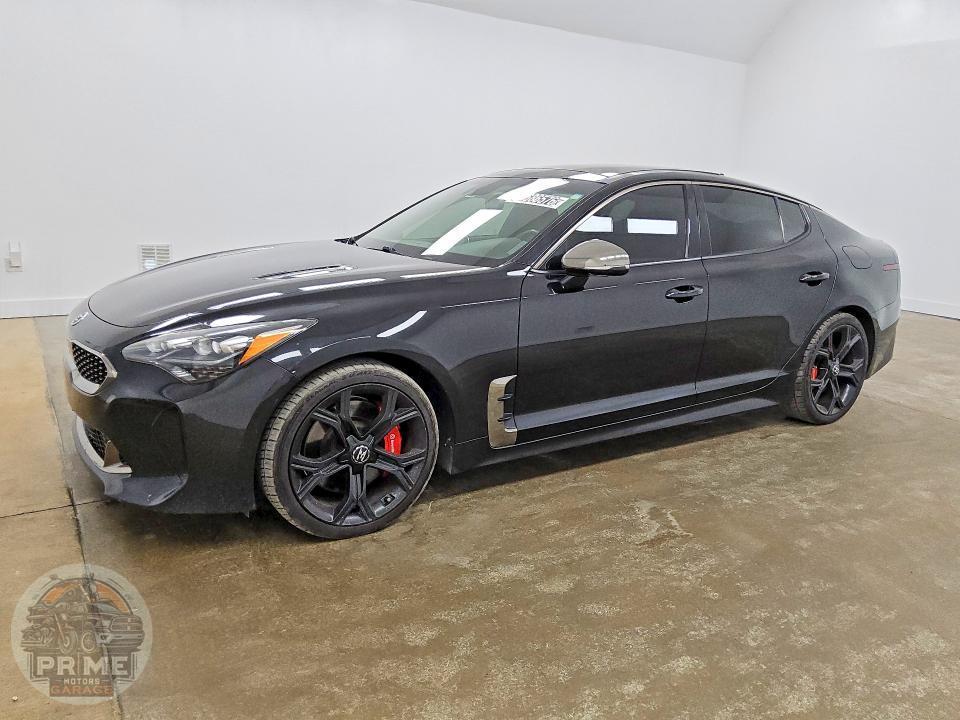 2020 KIA STINGER