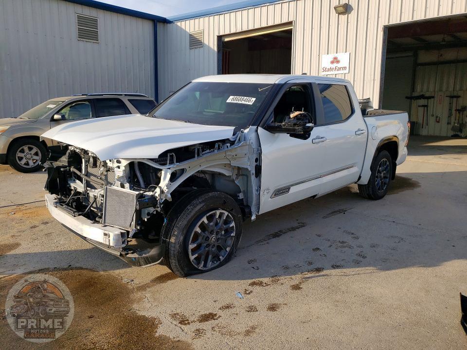 2026 TOYOTA TUNDRA