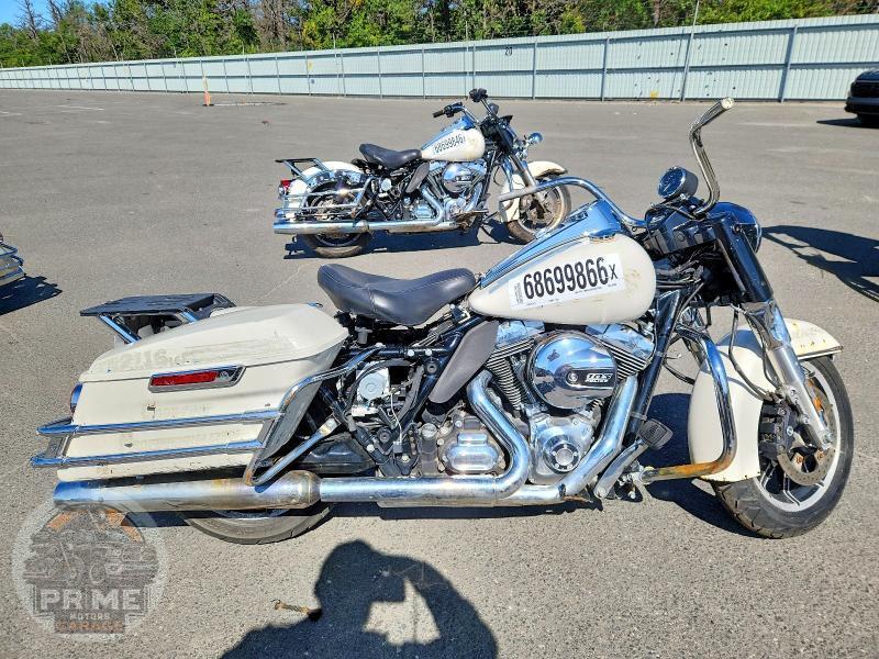 2016 HARLEY-DAVIDSON FLHP (POLICE ROAD KING)