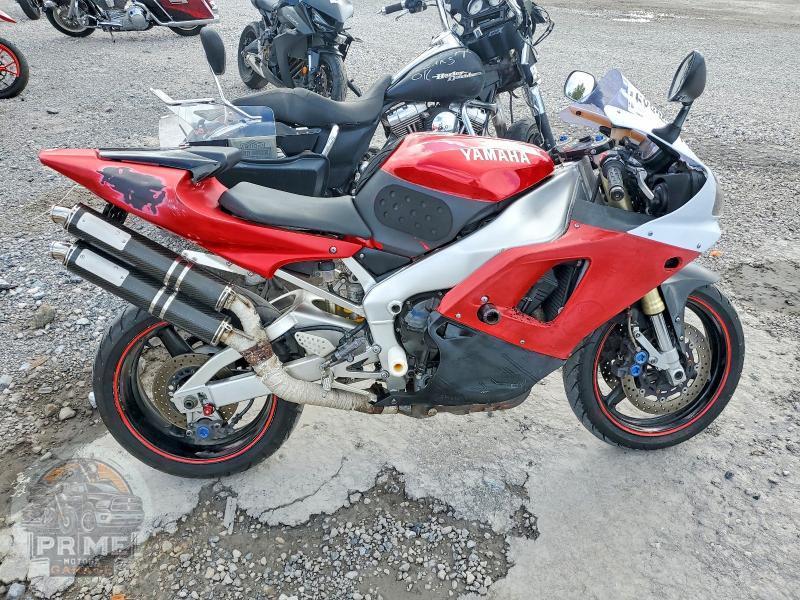 2001 YAMAHA YZFR1