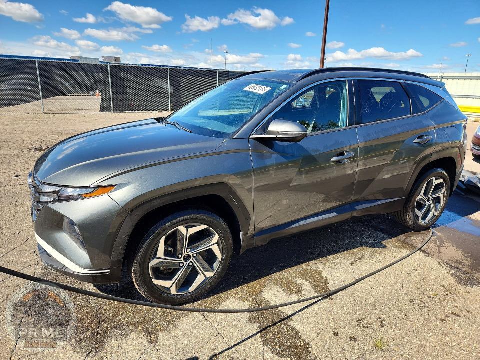 2022 HYUNDAI TUCSON
