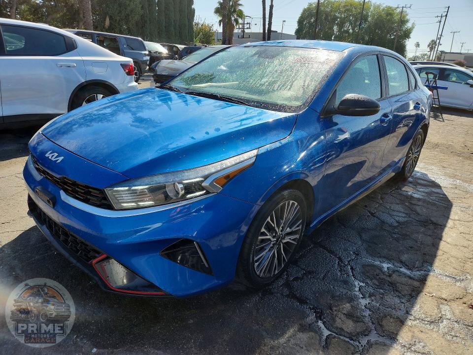 2023 KIA FORTE