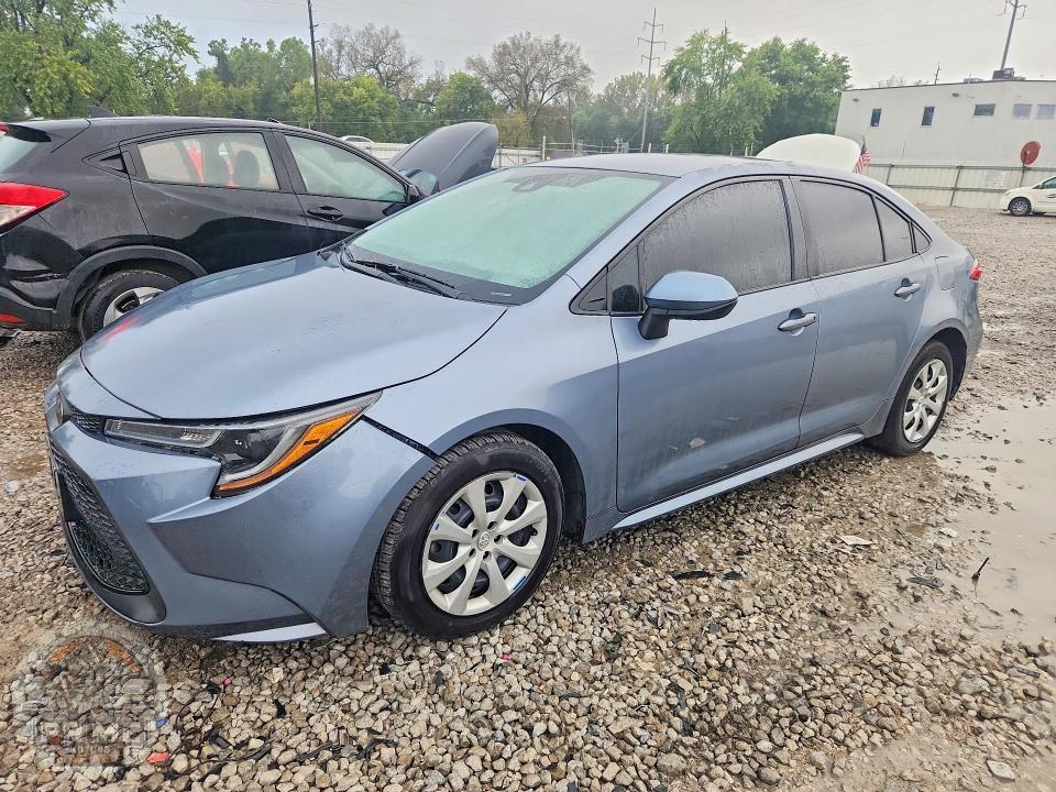 2022 TOYOTA COROLLA
