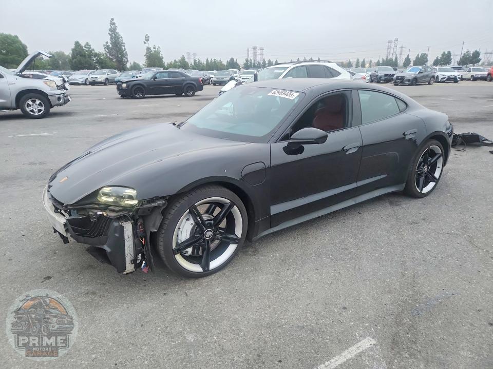 2022 PORSCHE TAYCAN