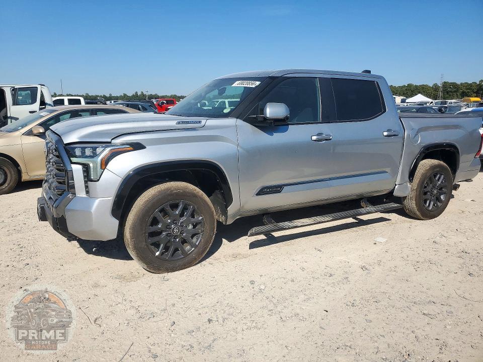 2026 TOYOTA TUNDRA