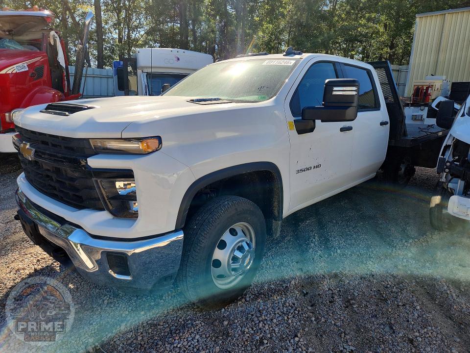 2025 CHEVROLET SILVERADO