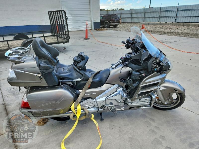 2006 HONDA GL1800