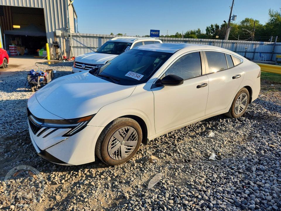 2026 NISSAN SENTRA