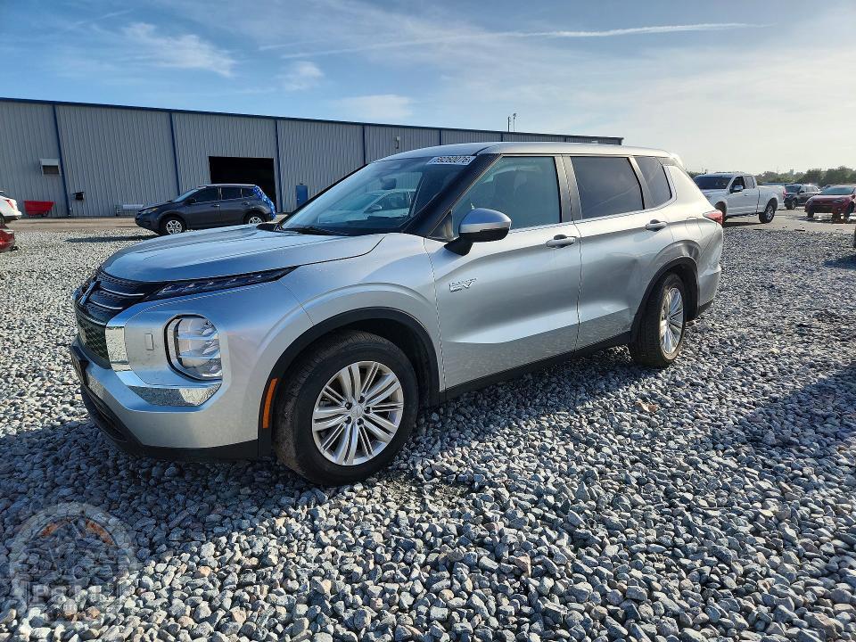 2024 MITSUBISHI OUTLANDER