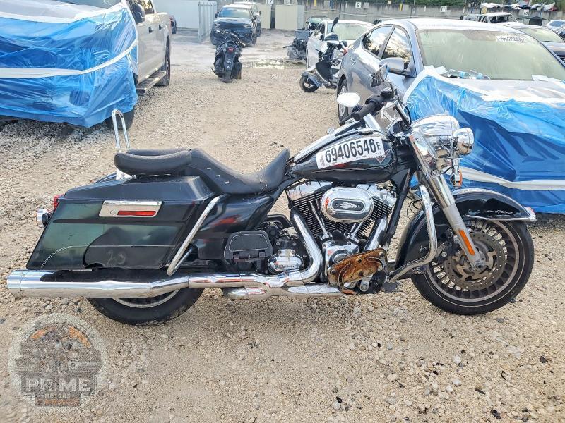 2011 HARLEY-DAVIDSON FLHR (ROAD KING)