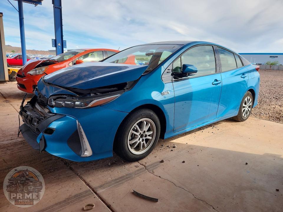 2020 TOYOTA PRIUS