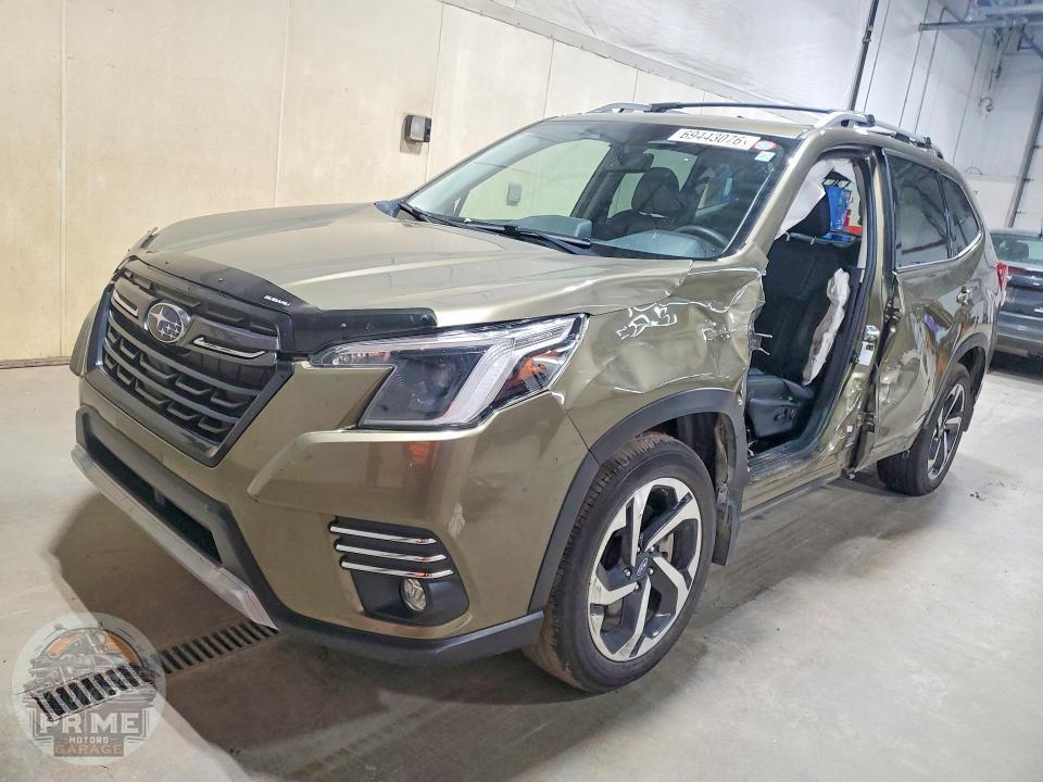 2024 SUBARU FORESTER