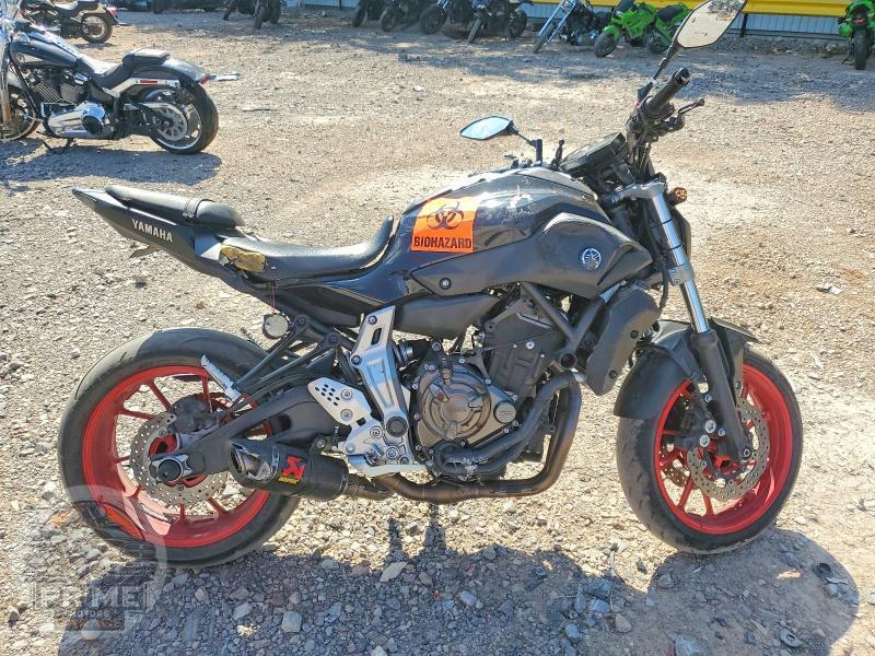 2017 YAMAHA FZ07