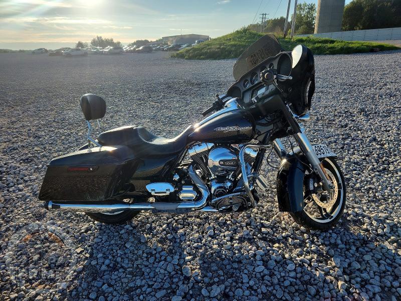 2016 HARLEY-DAVIDSON FLHX (STREET GLIDE)